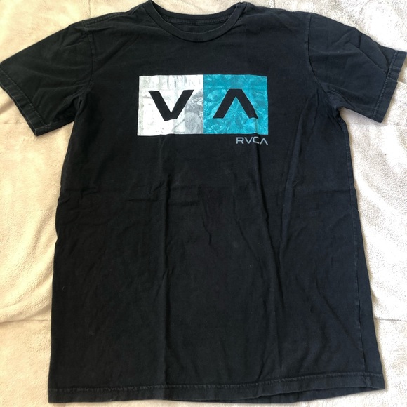 OBEY/ RVCA - Picture 2 of 4